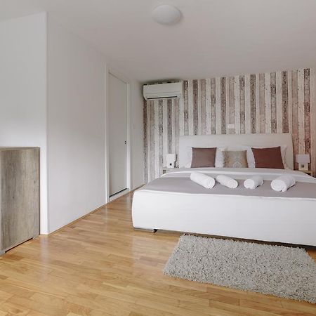 Piranika Hotell Eksteriør bilde